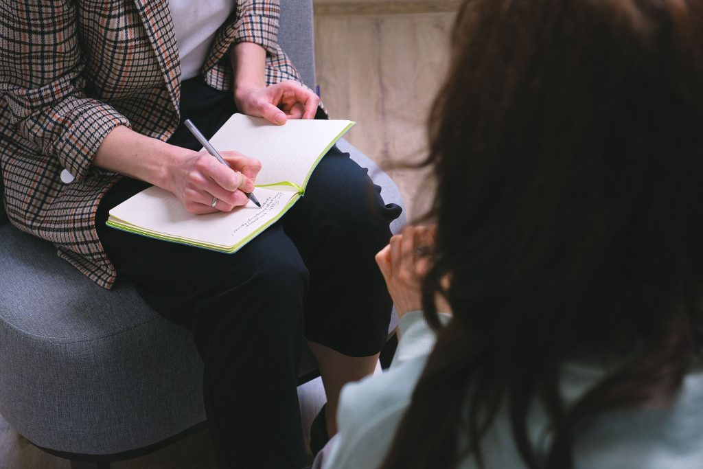 Postpartum depression therapy in Guelph session